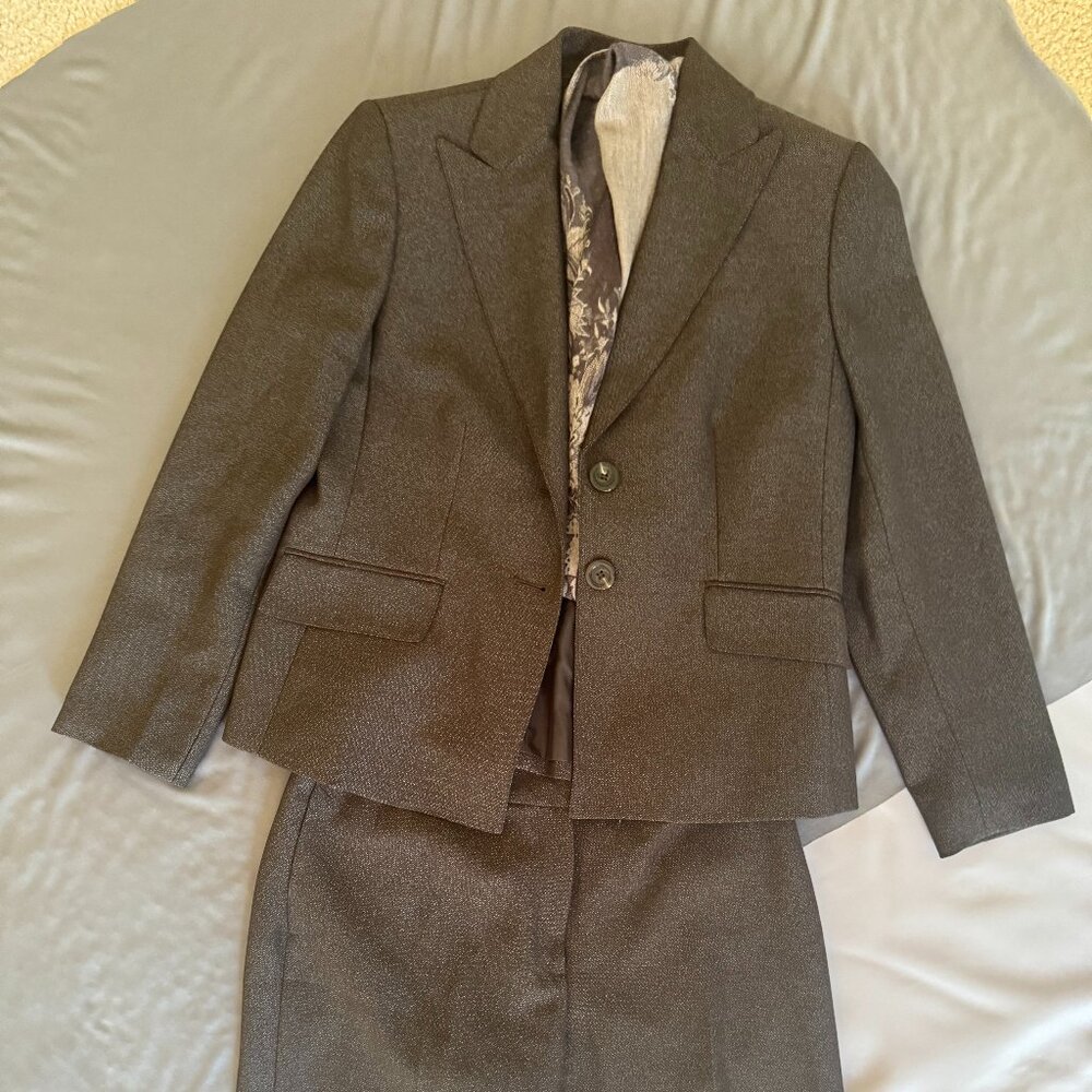 🖤 Kasper Women's Tailored 3-Piece Suit – Size 8P